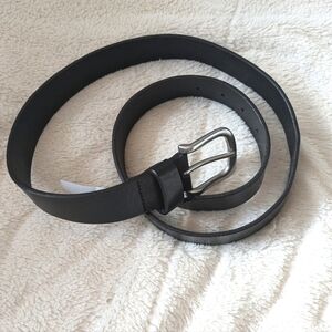 GAP Men's Black Genuine Leather Silver Buckle Belt NEW Size 38